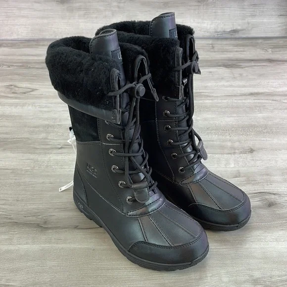 🍁UGG🍁 BUTTE II TOGGLE TALL BLACK CWR KIDS WINTER WATER PROOF TALL BOOTS - Picture 2 of 15